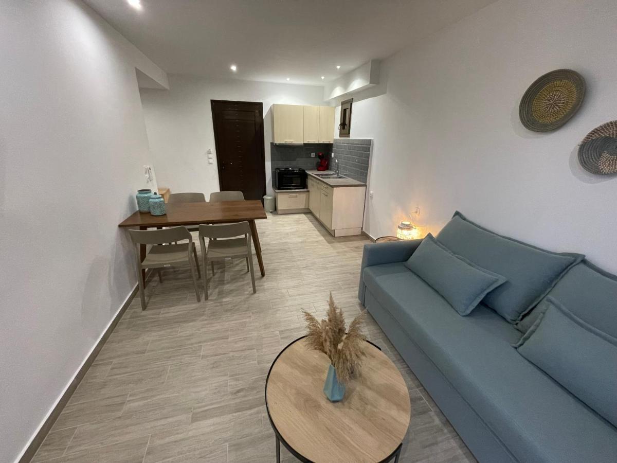 Golden Evelyn Aparthotel Agia Paraskevi  Buitenkant foto