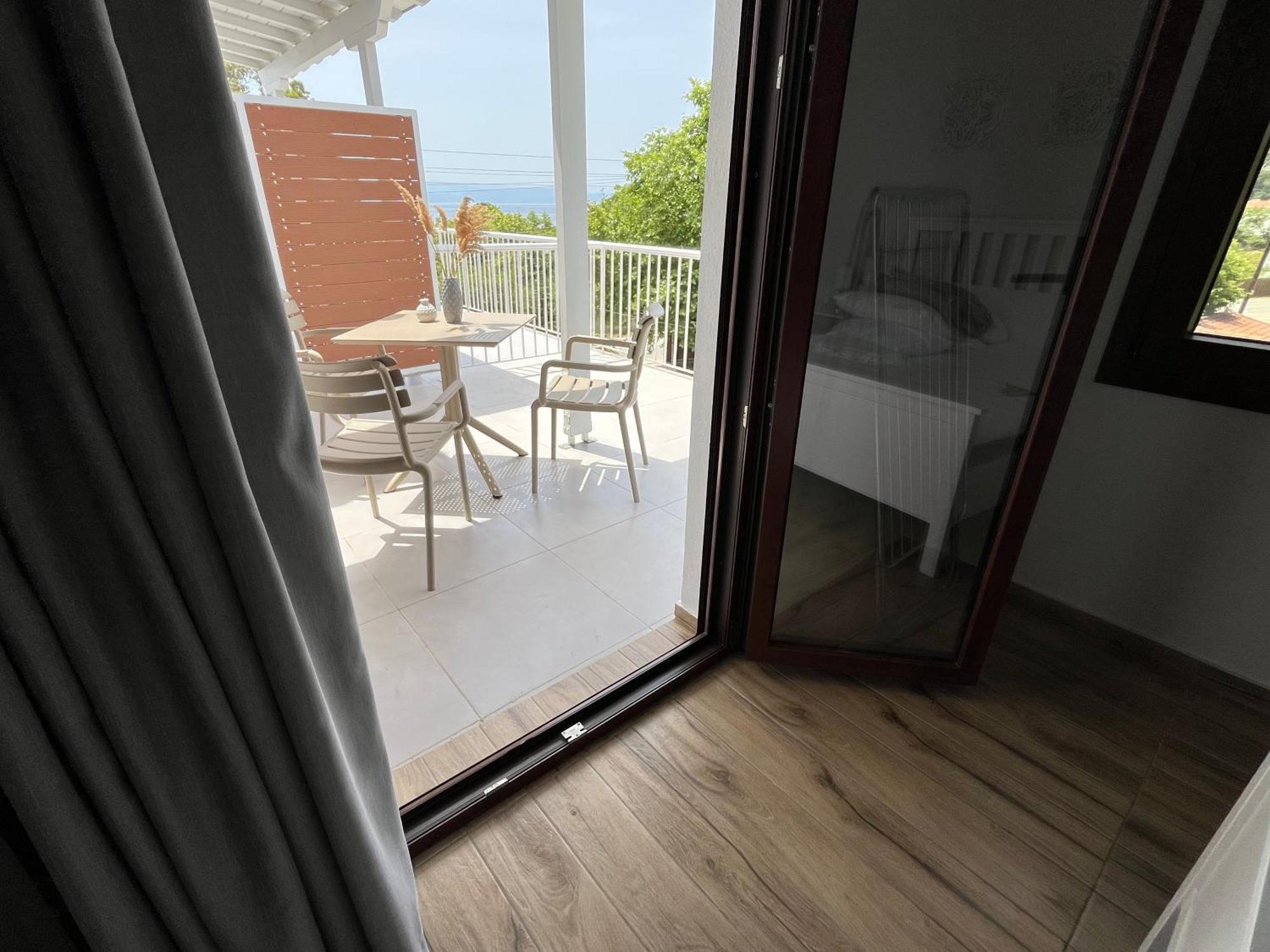 Golden Evelyn Aparthotel Agia Paraskevi  Buitenkant foto